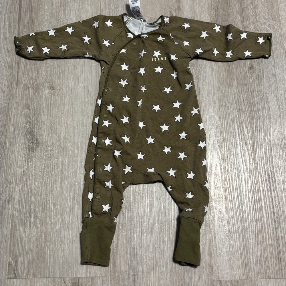 Bonds Olive Green Star Print Baby Onesie‎